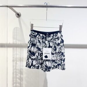 Authentic CHANEL Women's High Waist Black and White Shorts